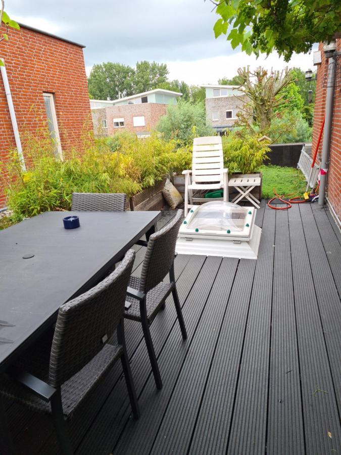 Johan'S B&B, Dakterras & Goedkoop Parkeren - Sinds 2014 Amesterdão Exterior foto
